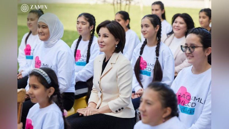 'Namanganda “Raqamli avlod qizlari–2023” tadbiri o`tkazildi (foto)'ning rasmi