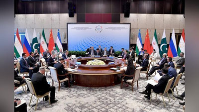 'O`zbekiston raisligida Afg`onistonga qo`shni davlatlar vazirlarining uchrashuvi boshlandi'ning rasmi