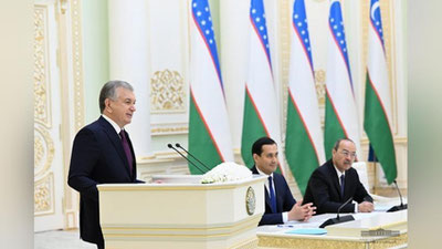 'Yangilangan Konstitusiyamizda davlatning ijtimoiy majburiyatlari 3 barobar ko`paytirilayotgani ma`lum qilindi'ning rasmi