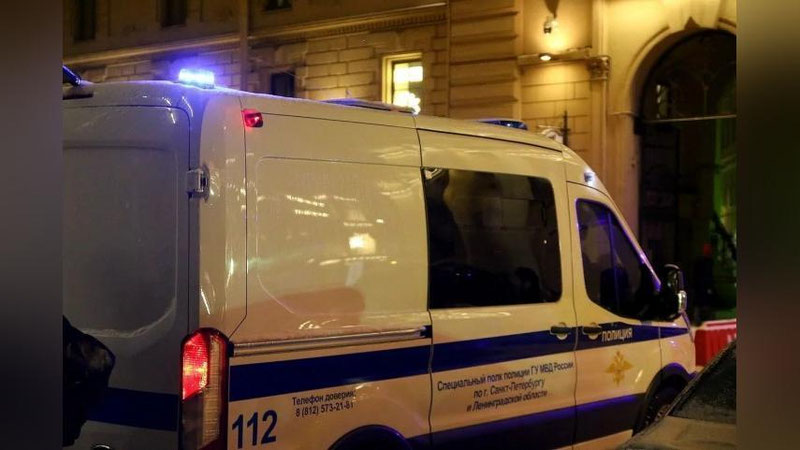 'O`zbekistonlik migrant Sankt-Peterburgdagi elchixonaga borib o`z ayolini o`ldirganini tan oldi'ning rasmi