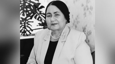 'Шавкат Мирзиёев Ўзбекистон халқ шоири Ойдин Ҳожиева вафоти муносабати билан ҳамдардлик билдирди'ning rasmi