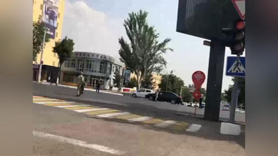 Изрображение 'В Ташкенте правоохранители применили оружие к автомобилю, едущему в сторону кортежа (видео)'