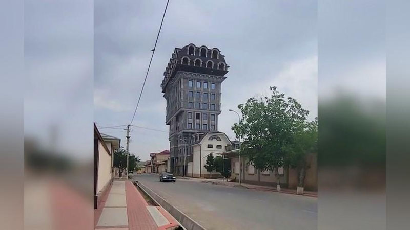 'Samarqandda buzilishi kerak bo`lgan bino buzilmasdan kafe qilindi'ning rasmi