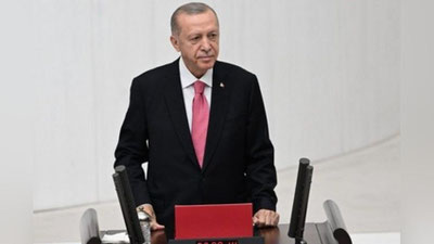 'Erdo`g`on Turkiya prezidenti sifatida qasamyod qildi (video)'ning rasmi