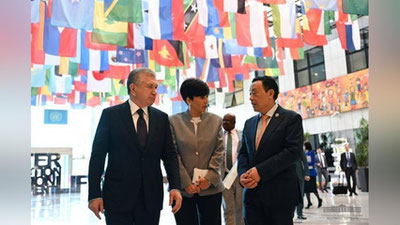 'Shavkat Mirziyoev Italiyada FAO ofisiga tashrif buyurdi va uning bosh direktori bilan uchrashdi (foto)'ning rasmi