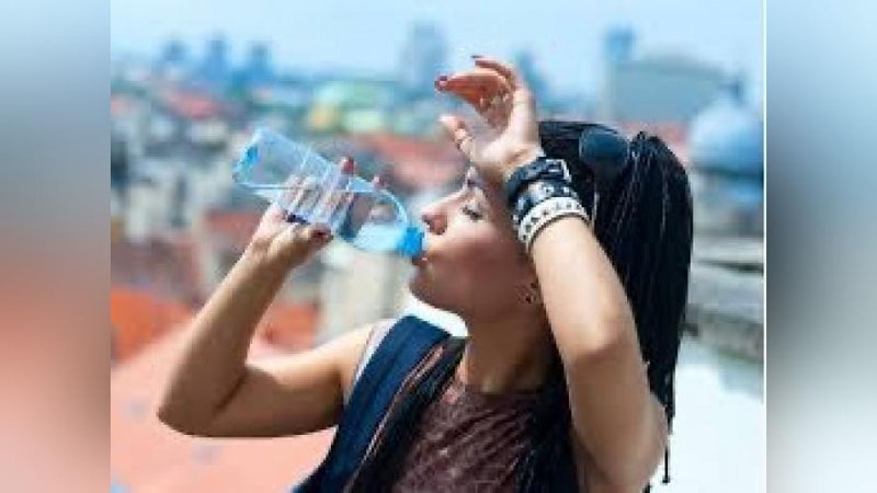 'Bugun harorat 42 darajagacha ko`tariladi'ning rasmi