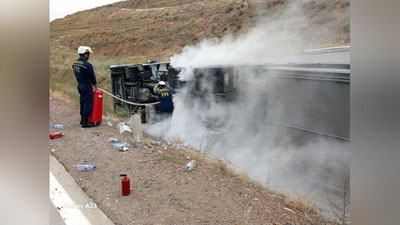 'Qamchiq dovonida yuk mashinasi ag`darilib ketdi'ning rasmi