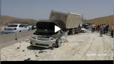 'Jizzaxda ettita avtomobil ishtirokida ayanchli avtohalokat sodir bo`ldi(video)'ning rasmi