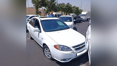 'Toshkentda avtomobilni olib qochgan "moykachi" qurol bilan to`xtatildi'ning rasmi