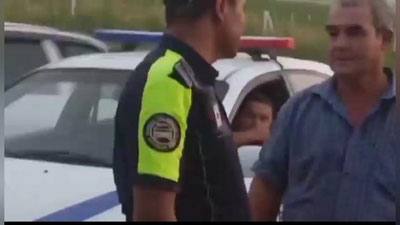 'Surxondaryoda YPX inspektorlari tarvuz o`g`irlagani aytilgan video tarqaldi (video)'ning rasmi