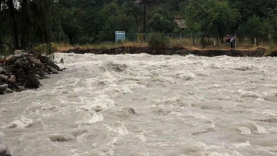 'O`zbekistonning qator hududlarida sel kelish xavfi e`lon qilindi'ning rasmi