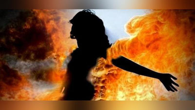 'Toshkent viloyatida chiqindilarni yoqmoqchi bo`lgan ayol o`zini ham yoqib yubordi (video)'ning rasmi