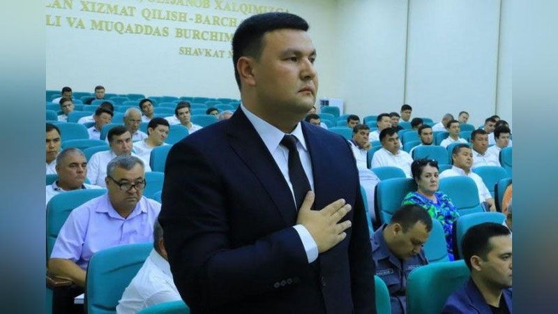 'Jizzax viloyati hokimiga yangi o`rinbosar tayinlandi'ning rasmi