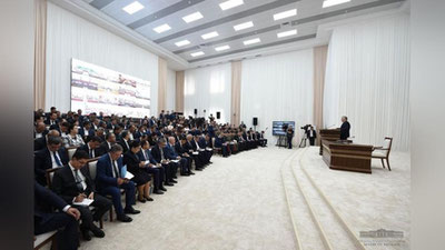 '1 mingta issiqxonaning 2,2 trillion so`mlik kreditlarini qaytarish muddati uzaytirib beriladigan bo`ldi'ning rasmi