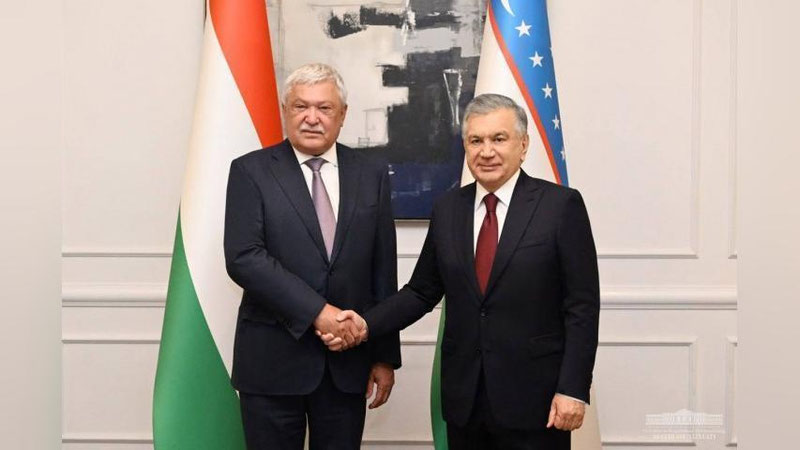 'Shavkat Mirziyoev Evropaning etakchi “OTP” banki boshqaruvi raisi Shandor Chanini qabul qildi'ning rasmi