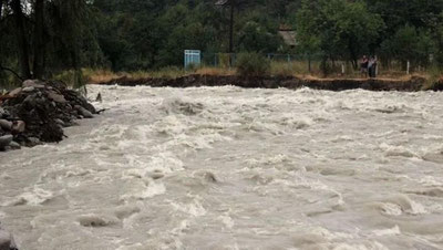 'O`zbekistonning qator hududlarida sel kelish xavfi e`lon qilindi'ning rasmi