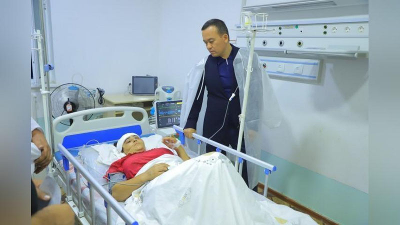 'Kaltaklangan o`qituvchi Umida Tursunova ishi shaxsan viloyat hokimi nazoratiga olindi'ning rasmi