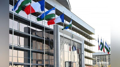 'Shavkat Mirziyoev Samarqandga bordi'ning rasmi