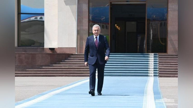 'Shavkat Mirziyoev amaliy tashrif bilan Qozog`istonda boradi'ning rasmi