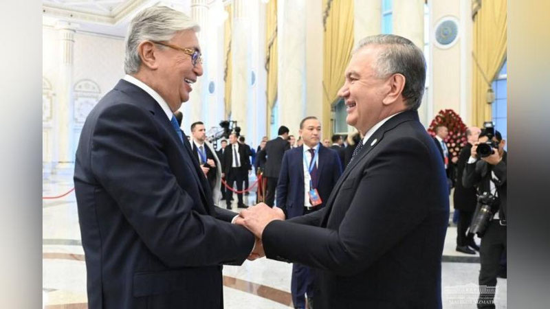 'Shavkat Mirziyoev Ostona shahriga amaliy tashrifini yakunladi'ning rasmi