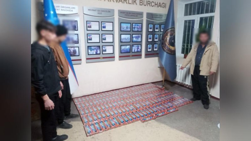 'Farg`onada yashash xonadonida 79,2 ming dona pirotexnika vositalari saqlab kelayotgan fuqaro qo`lga tushdi'ning rasmi