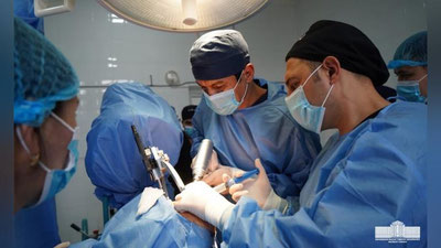 'O`zbekistonda ilk bor parkinsonga chalingan bemor operasiya qilindi'ning rasmi