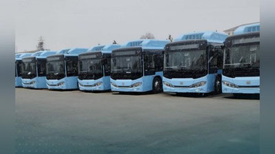 'Samarqandga Xitoydan yangi avtobuslar olib kelindi'ning rasmi