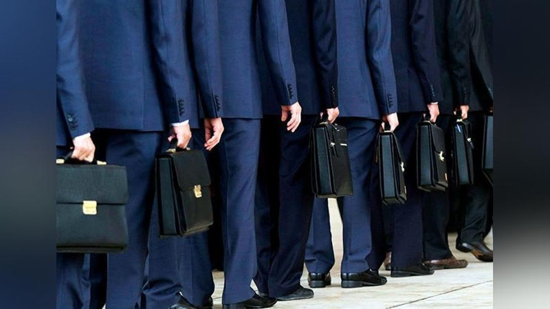 'Vazirlar Mahkamasi qarori bilan qator tayinlovlar amalga oshirildi'ning rasmi
