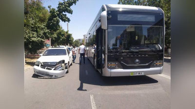 'Toshkentda elektrobus va mashina ishtirokida yana YTH sodir bo`ldi'ning rasmi