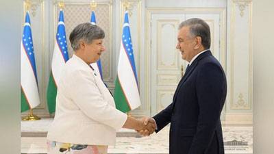 'Shavkat Mirziyoev EXHT DIIHB missiyasi rahbarini qabul qildi'ning rasmi