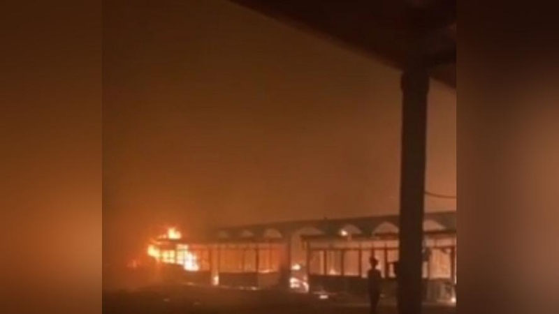 'Tunda Andijondagi buyum bozori yonib ketdi ( video)'ning rasmi