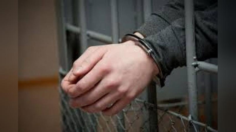 'O`zbekistonlik erkak Rossiyada 27 yil avvalgi jinoyati uchun qamaldi'ning rasmi