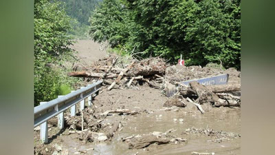 'Gruziyada 7 avgust motam kuni deb e`lon qilindi'ning rasmi