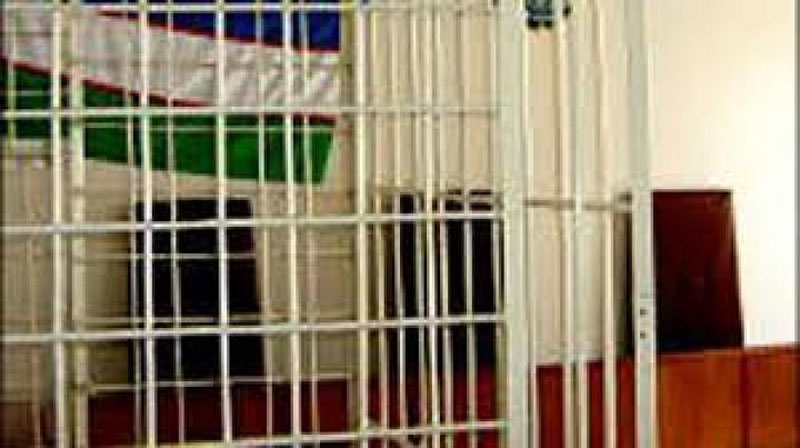 'To`rtko`lda advokat sudyaga pora berayotganida qo`lga olindi'ning rasmi