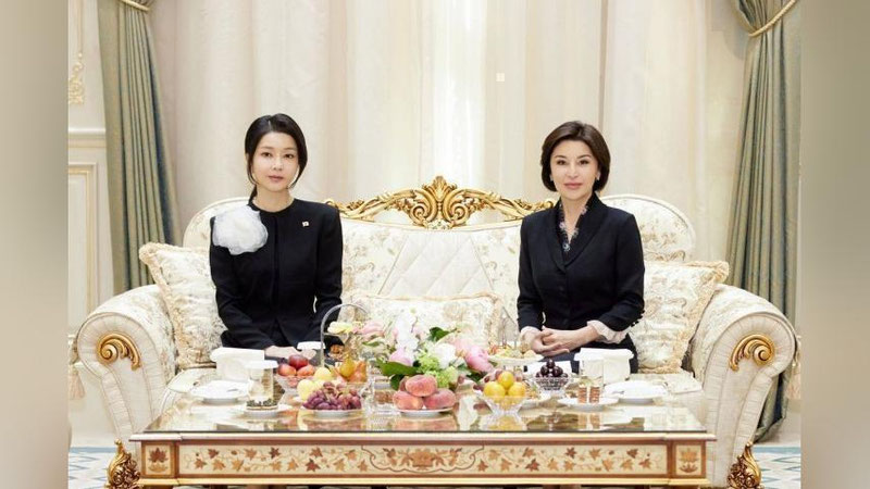 'O`zbekiston va Koreya birinchi xonimlarining uchrashuvi bo`lib o`tdi'ning rasmi
