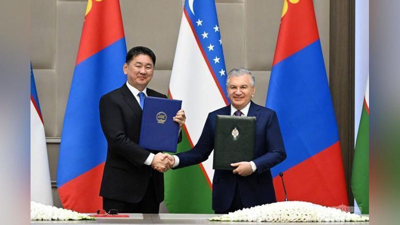 'O`zbekiston va Mo`g`uliston hamkorligini kengaytirishga qaratilgan 14 ta hujjat imzolandi 'ning rasmi