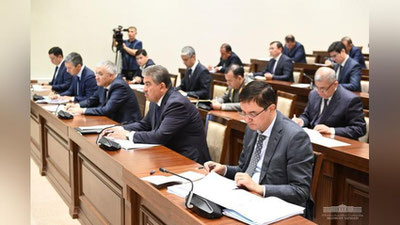 'Shavkat Mirziyoev mutasaddilarga qator topshiriqlar berdi'ning rasmi