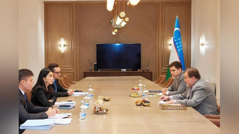 'Saida Mirziyoeva Rossiyaning O`zbekistondagi elchisi bilan uchrashdi'ning rasmi