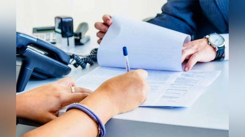 'Endi voyaga etmagan farzandni chet elga olib chiqish uchun notarisga bormay hujjat rasmiylashtirish mumkin'ning rasmi