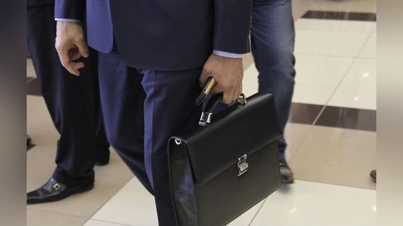 'O`zbekistonda davlat organlari faoliyatida inson huquq va erkinliklari ta`minlanishiga rioya etilayotgani o`rganiladi'ning rasmi