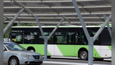 Изрображение 'В Ташкенте из-за разговоров по телефону во время движения уволены 7 водителей автобусов'