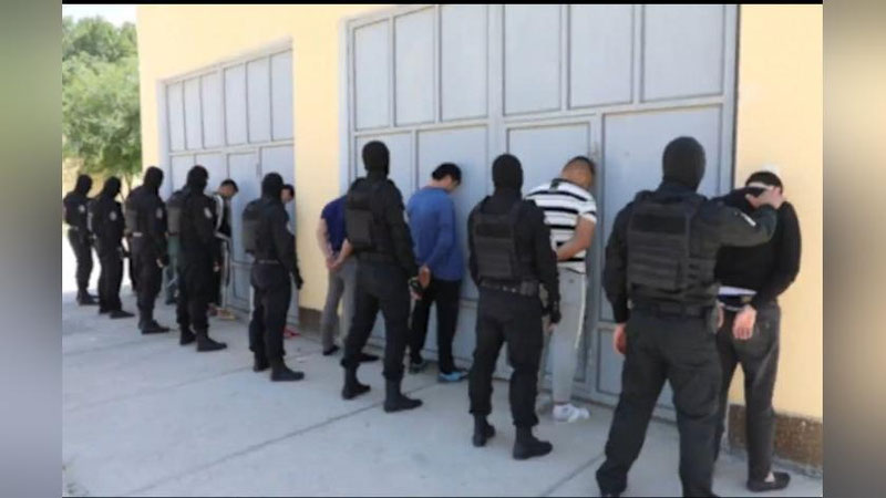 'Restoran egalariga zug`um o`tkazgan va ichki ishlar xodilari talabiga bo`ysunmagan 9 yigit 15 sutkaga qamaldi'ning rasmi