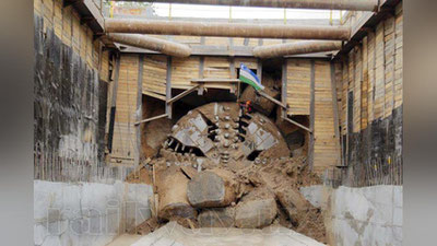 Изрображение 'ПРОЛОЖЕН ТОННЕЛЬ В СТОРОНУ СТАНЦИИ "ШАХРИСТАНСКАЯ" (ВИДЕО)'