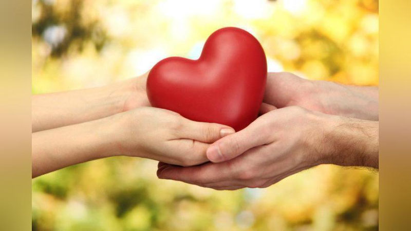 ' “Ommaviy madaniyat” sharpasi yoxud ommaviy ahloqsizlik haqida'ning rasmi