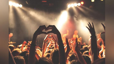 'Britaniyada eng mashhur musiqiy albom ma`lum bo`ldi 'ning rasmi