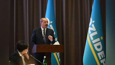 'Abdulla Aripov: "Shavkat Mirziyoev fidoiy, mard, serg`ayrat va tafakkuri kuchli shaxs"'ning rasmi