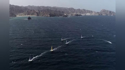 'Ummonda dengizchilar xalqaro musobaqasi bo`lib o`tmoqda 'ning rasmi