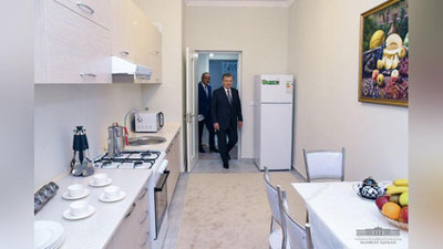 Изрображение 'ПРЕЗИДЕНТ ПОБЫВАЛ НА НОВОМ ЖИЛОМ МАССИВЕ НА ЧИЛАНЗАРЕ (ФОТО)'