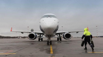 'O`zbekiston xalqaro aeroportlarida bir qancha parvozlar qoldirildi'ning rasmi