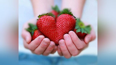 '​Қулупнай: фойдаси, зарари, танлаш қоидалари'ning rasmi